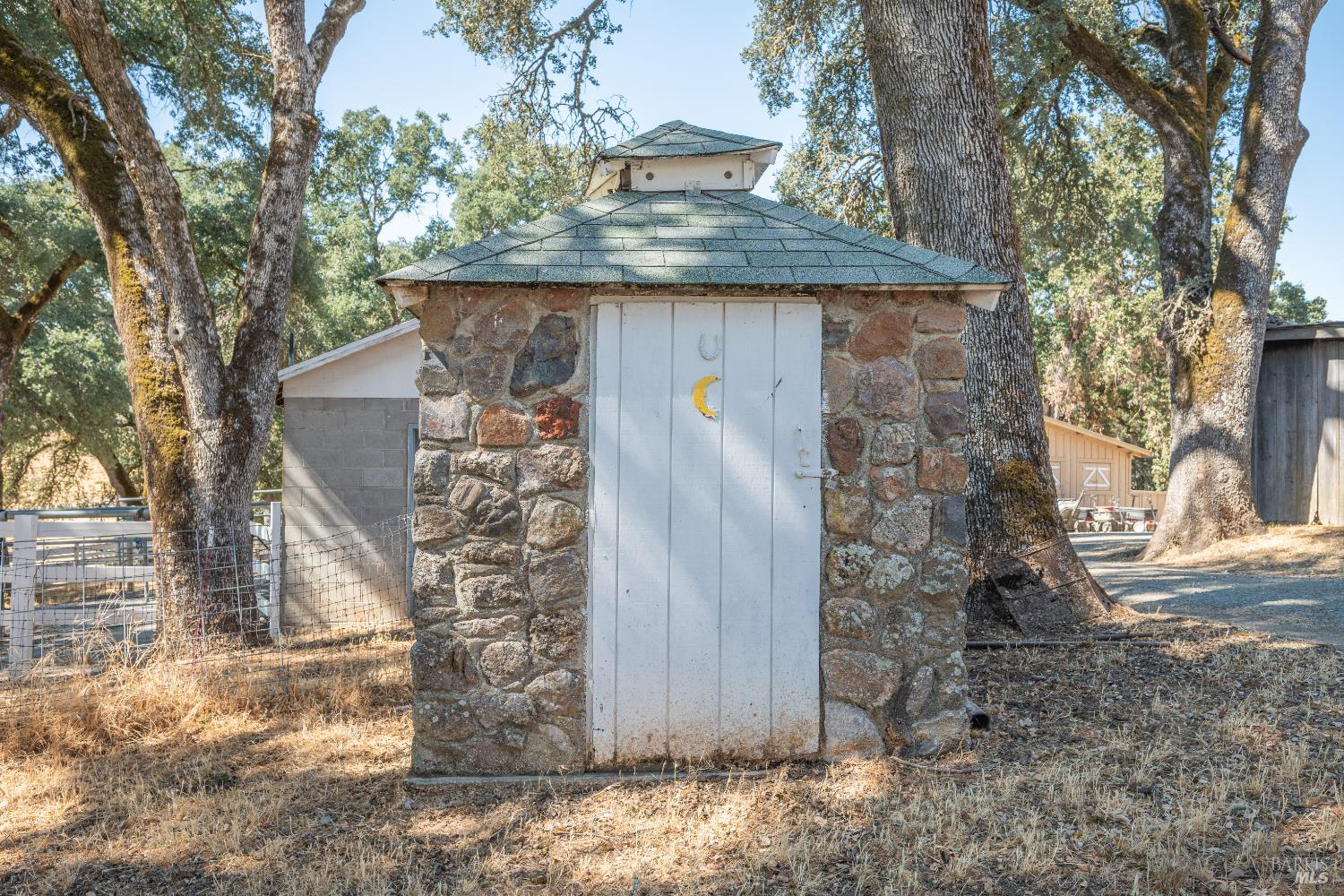 8900 Wight Way Kelseyville CA 95451