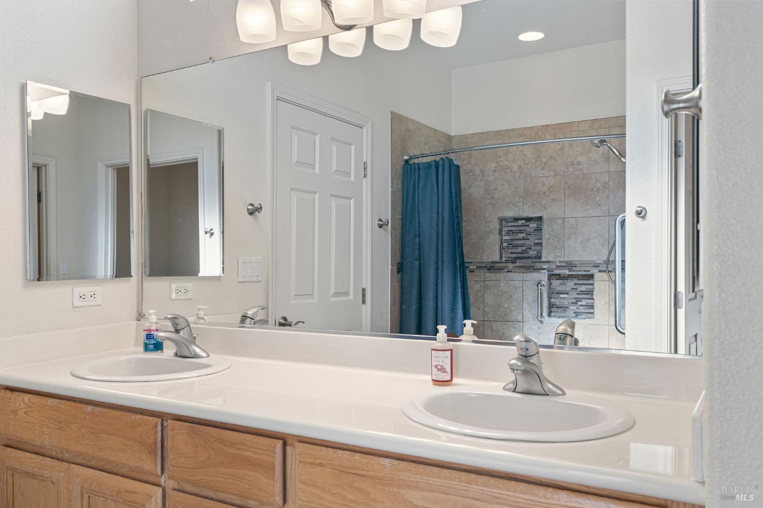 608 American Falls Drive Rio Vista CA 94571
