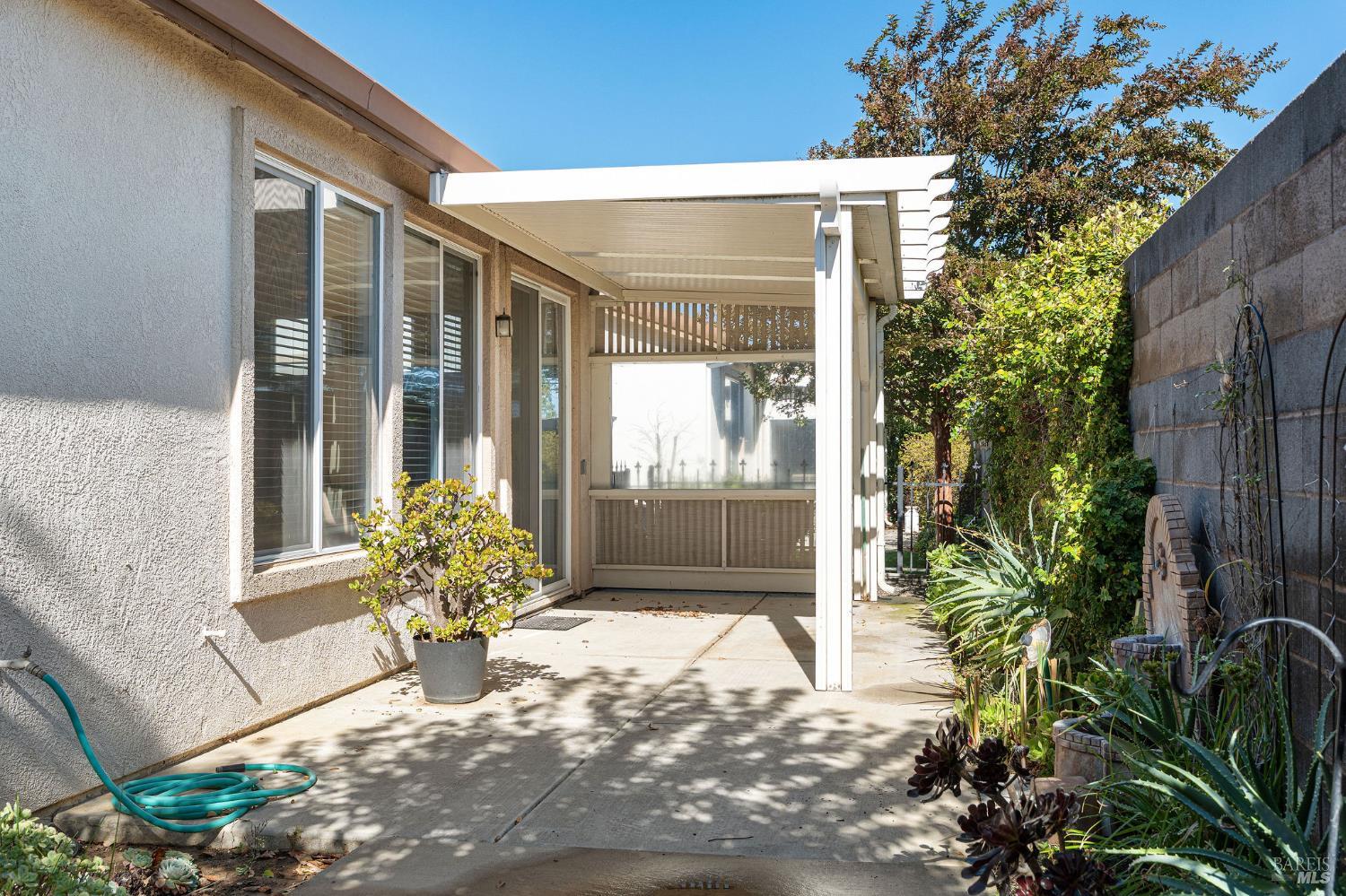 608 American Falls Drive Rio Vista CA 94571