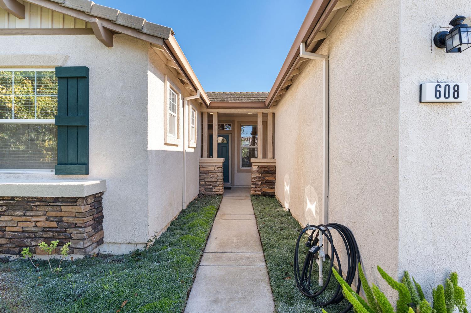 608 American Falls Drive Rio Vista CA 94571