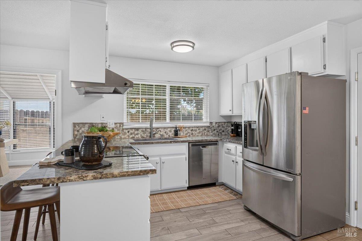 820 N Almond Street Dixon CA 95620