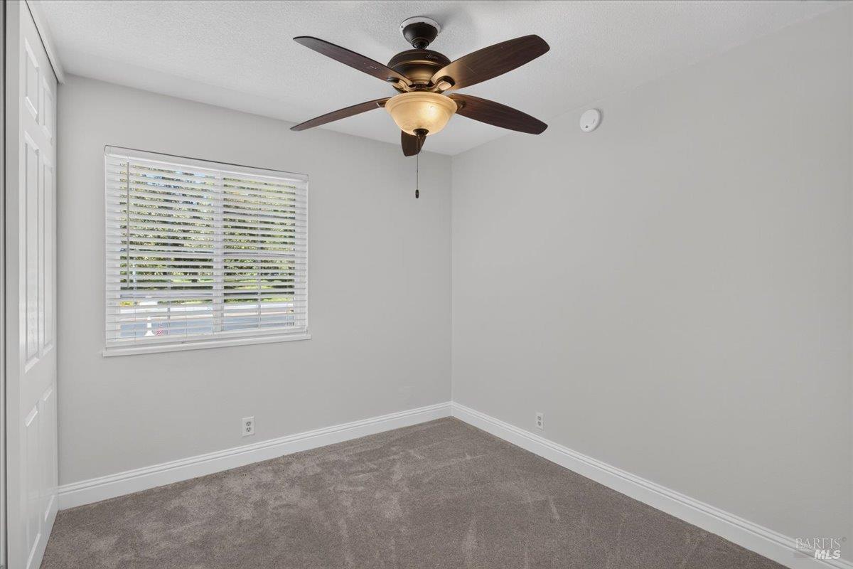 820 N Almond Street Dixon CA 95620