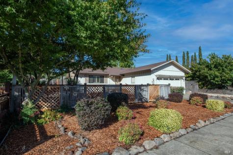 2245 Santa Fe Drive Santa Rosa CA 95405