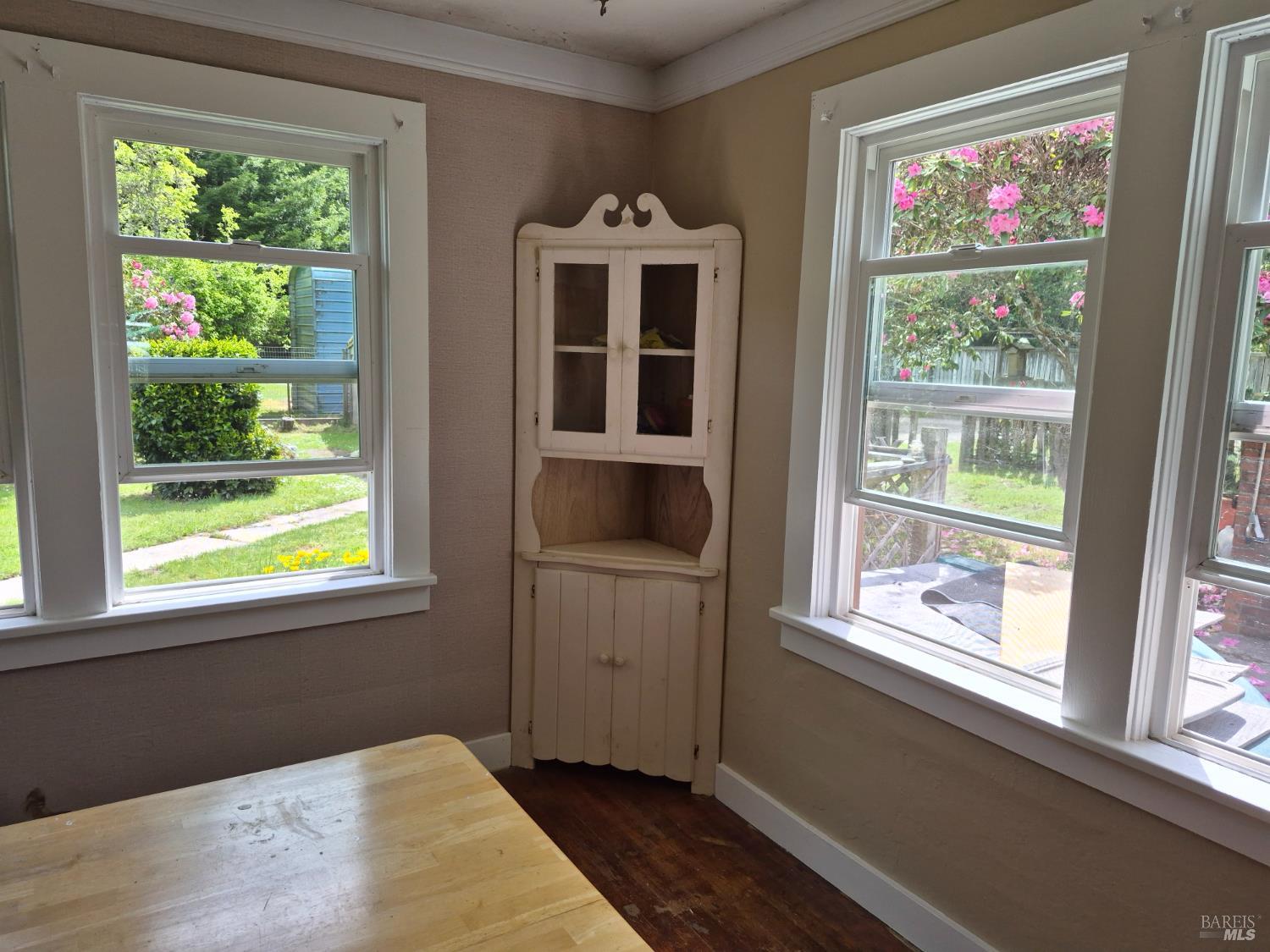 20301 Lyta Way Fort Bragg CA 95437
