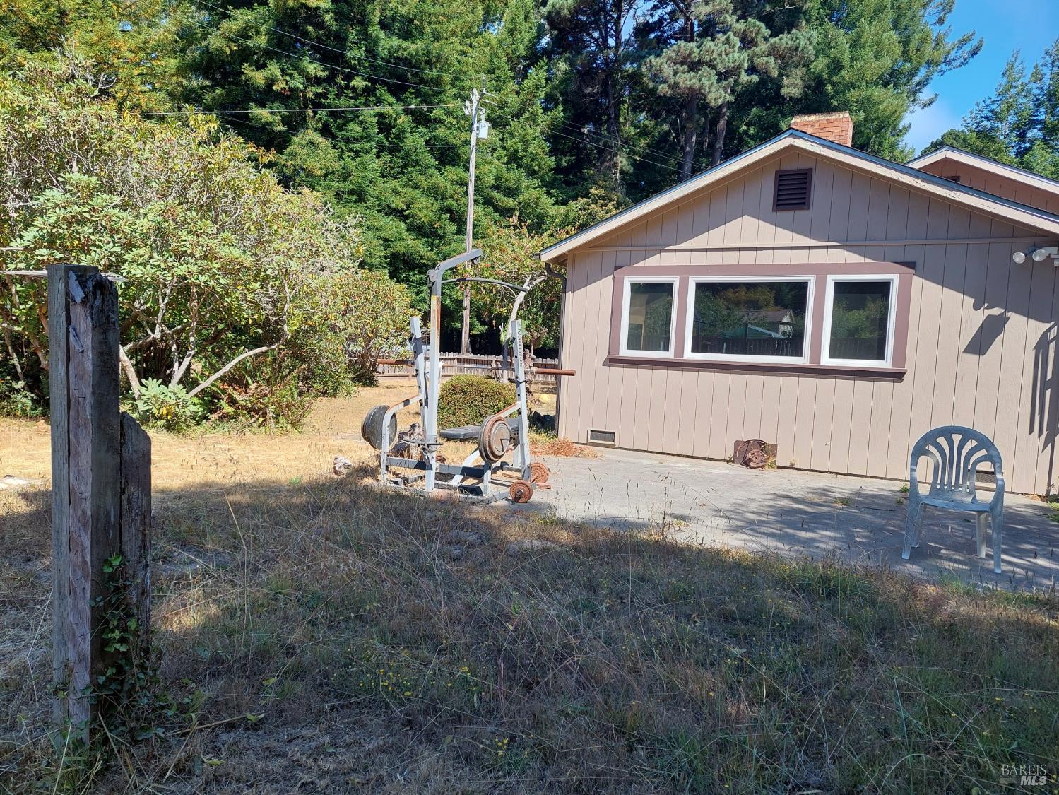20301 Lyta Way Fort Bragg CA 95437