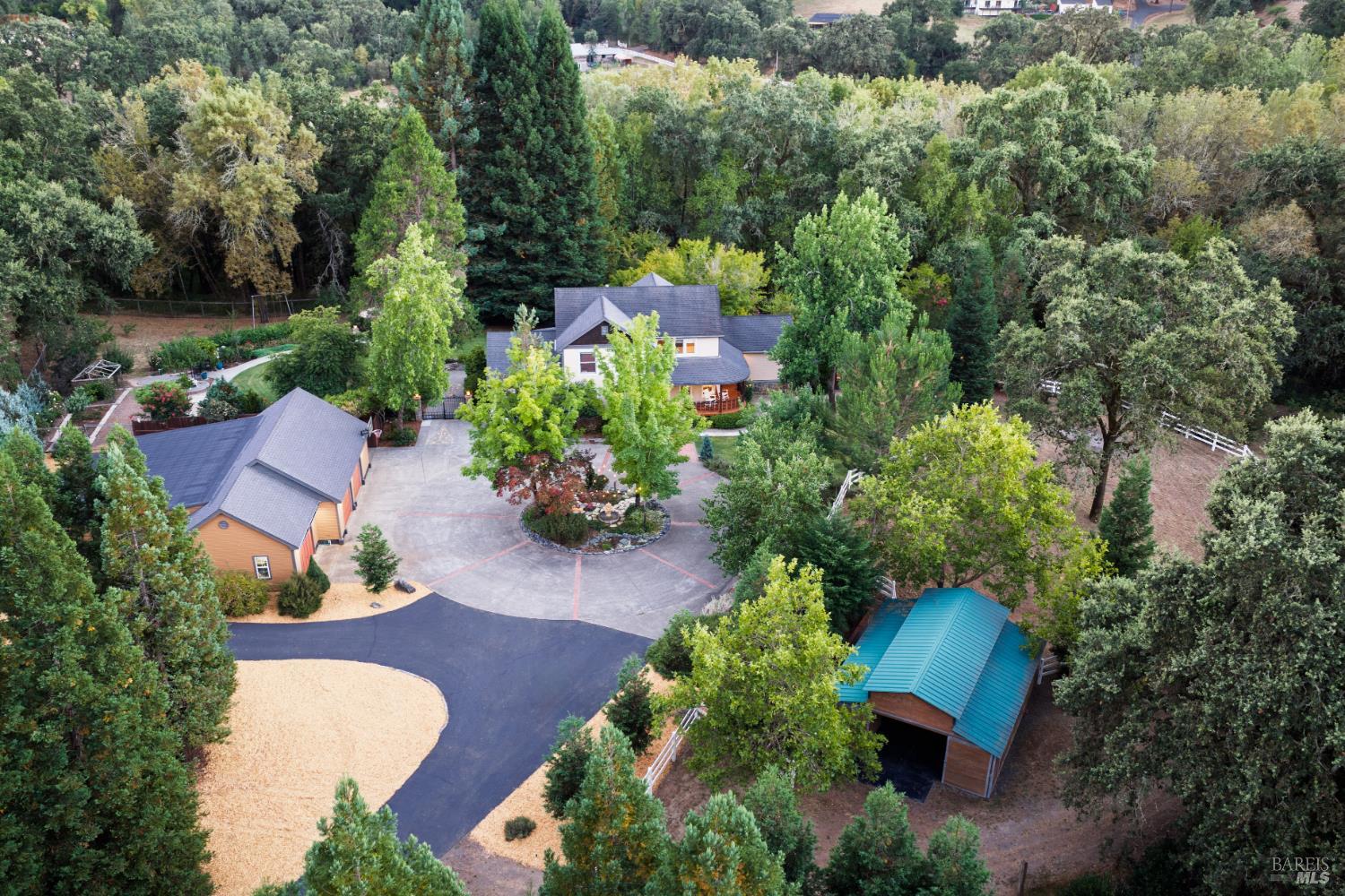6501 Ellen Lane Forestville CA 95436