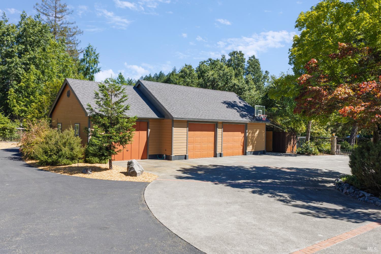 6501 Ellen Lane Forestville CA 95436