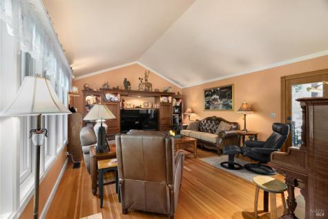 6501 Ellen Lane Forestville CA 95436