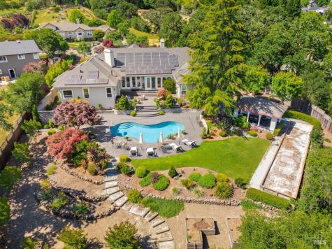 4588 Bennett Valley Road Santa Rosa CA 95404