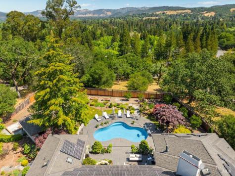 4588 Bennett Valley Road Santa Rosa CA 95404