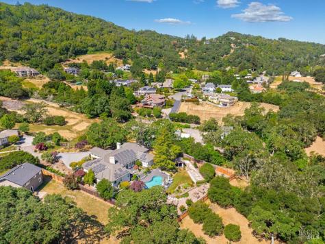 4588 Bennett Valley Road Santa Rosa CA 95404