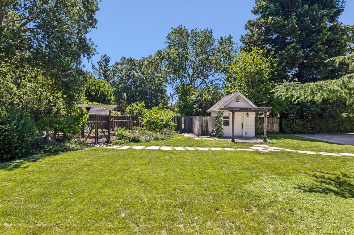 9300 Mervin Avenue Kenwood CA 95452
