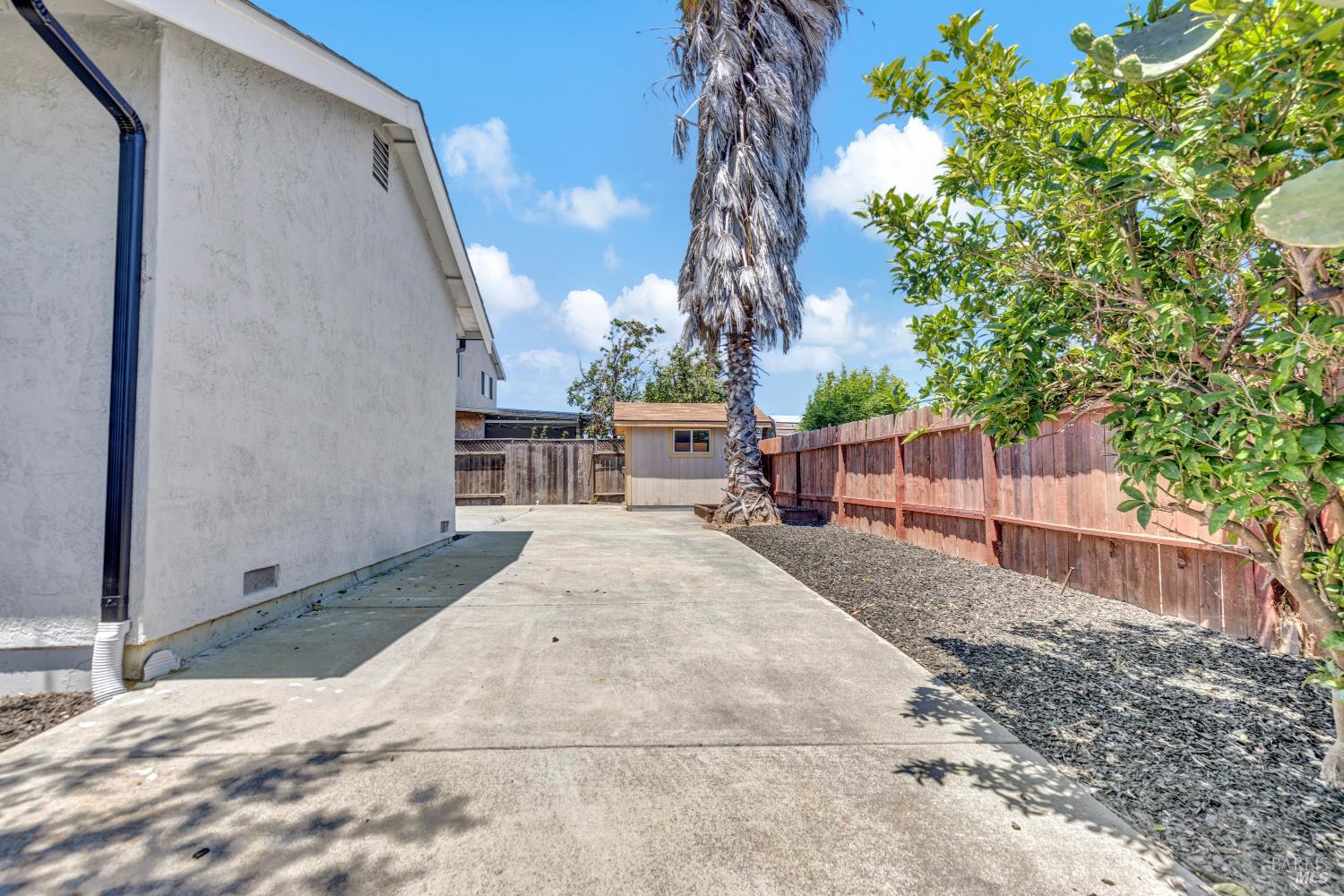 901 Javan Way Suisun City CA 94585