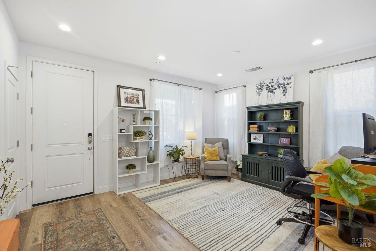 1617 Sorrel Street Santa Rosa CA 95403