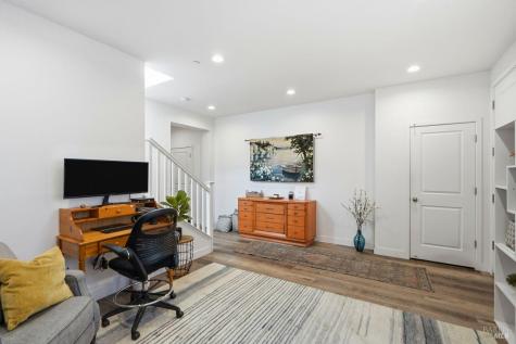 1617 Sorrel Street Santa Rosa CA 95403