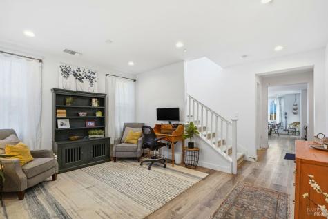 1617 Sorrel Street Santa Rosa CA 95403