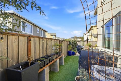 1617 Sorrel Street Santa Rosa CA 95403