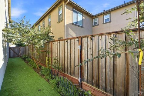 1617 Sorrel Street Santa Rosa CA 95403