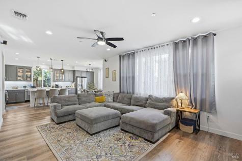 1617 Sorrel Street Santa Rosa CA 95403