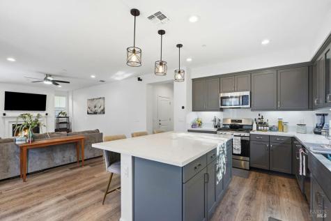 1617 Sorrel Street Santa Rosa CA 95403