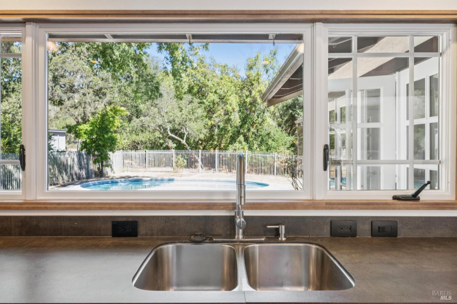 18943 Spring Drive Sonoma CA 95476