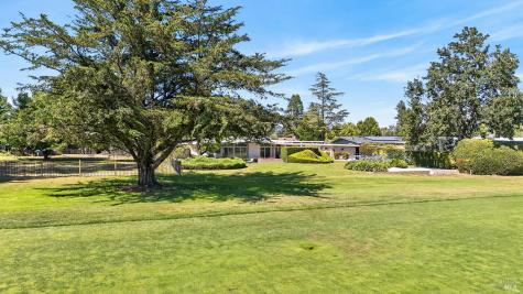495 Country Club Drive Santa Rosa CA 95401
