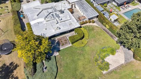 495 Country Club Drive Santa Rosa CA 95401