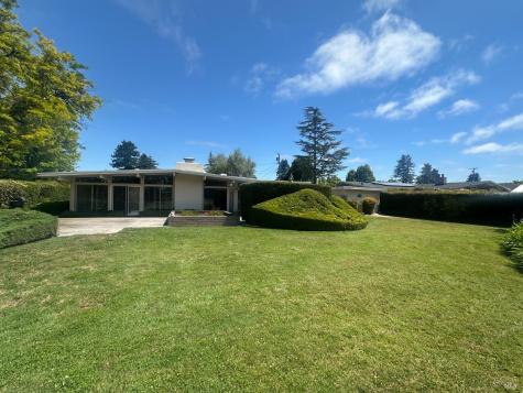 495 Country Club Drive Santa Rosa CA 95401