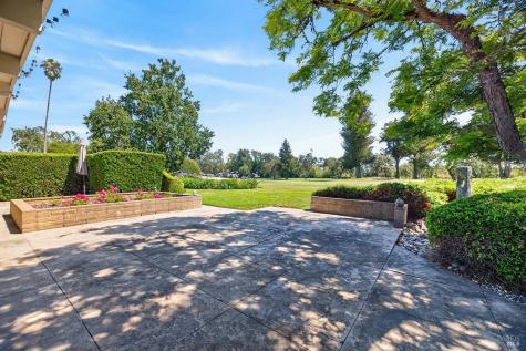495 Country Club Drive Santa Rosa CA 95401