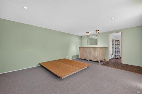 495 Country Club Drive Santa Rosa CA 95401