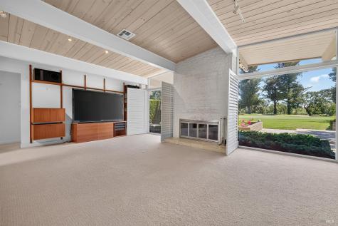 495 Country Club Drive Santa Rosa CA 95401