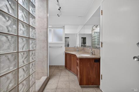 495 Country Club Drive Santa Rosa CA 95401