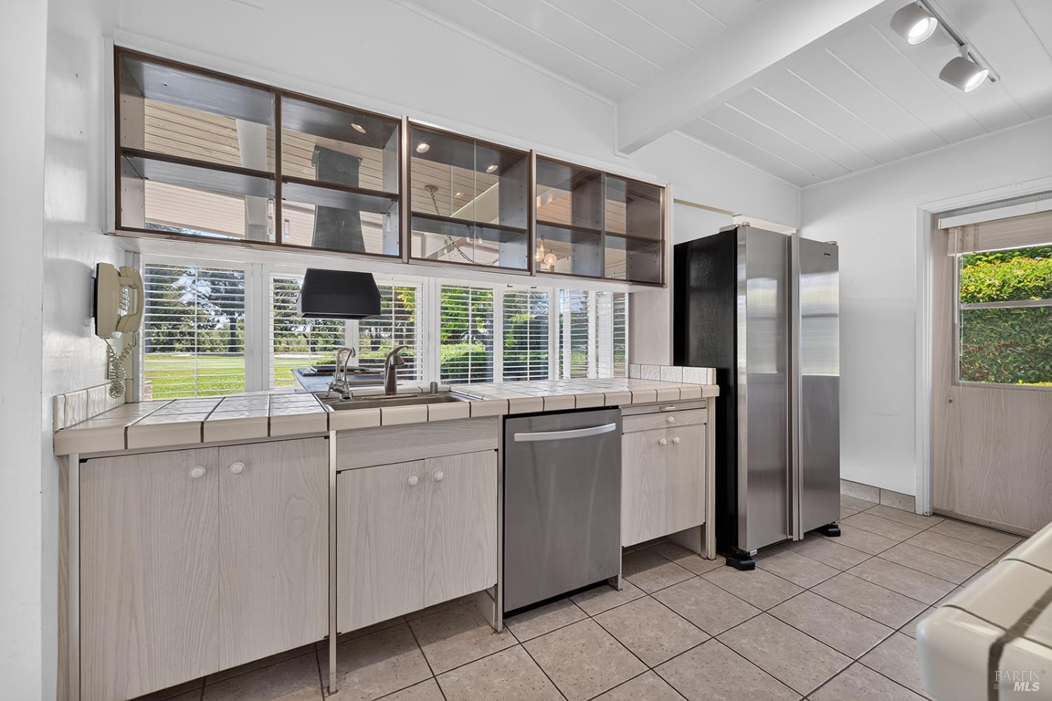 495 Country Club Drive Santa Rosa CA 95401