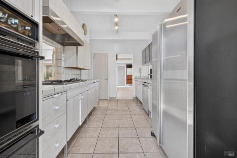 495 Country Club Drive Santa Rosa CA 95401