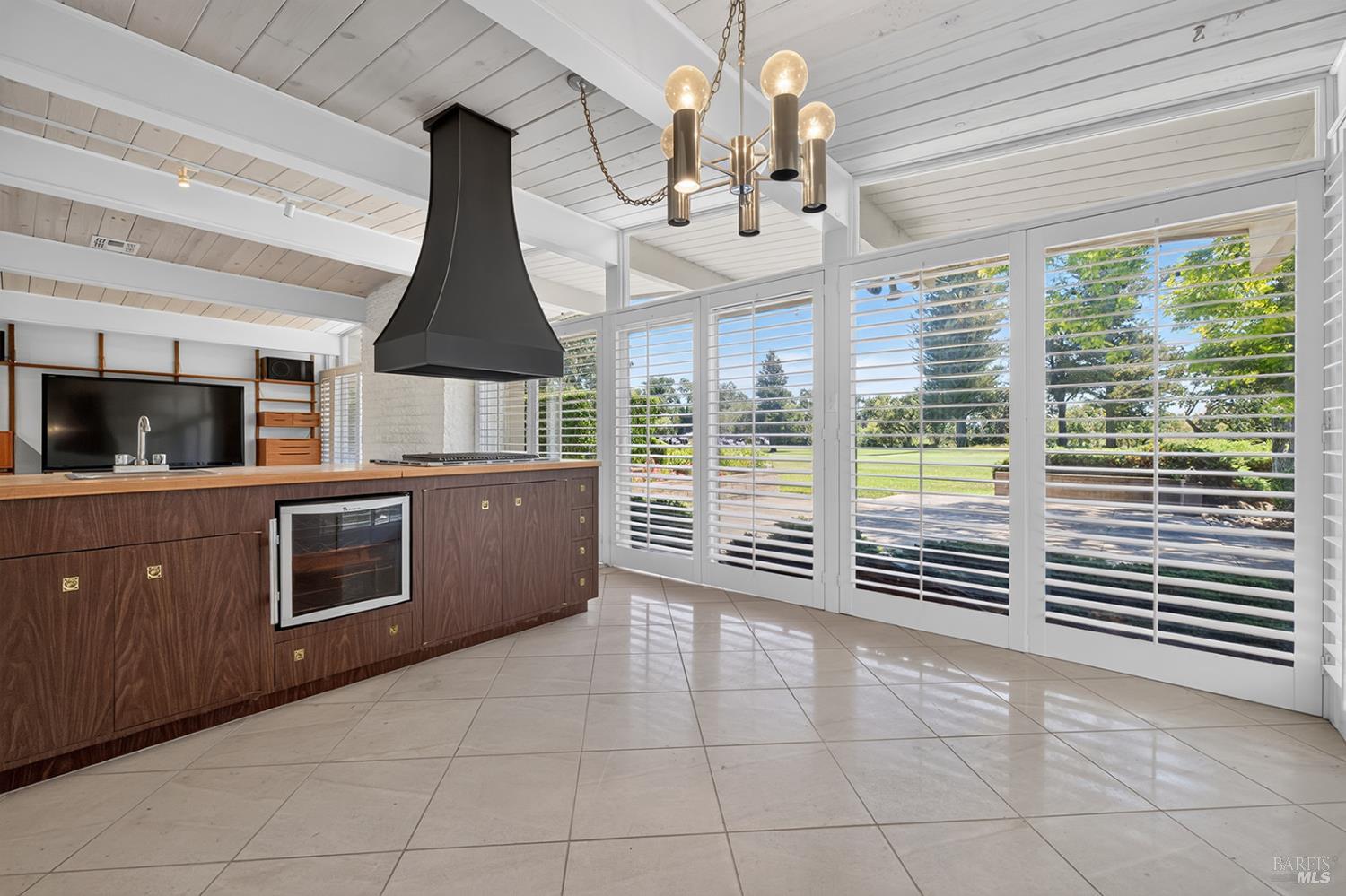 495 Country Club Drive Santa Rosa CA 95401