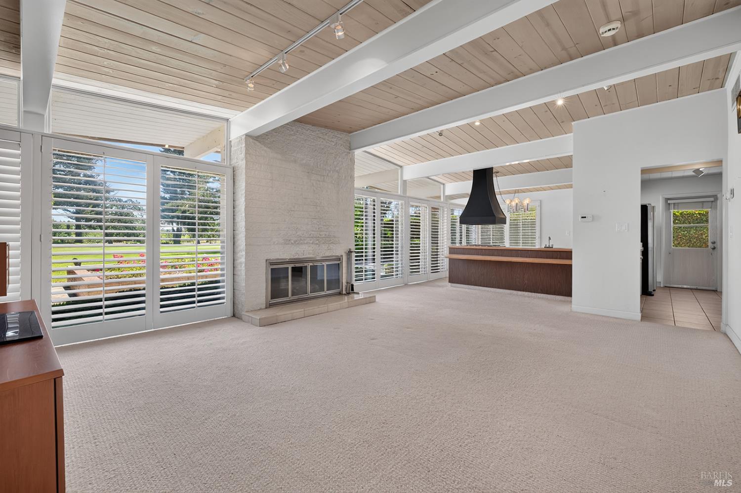 495 Country Club Drive Santa Rosa CA 95401