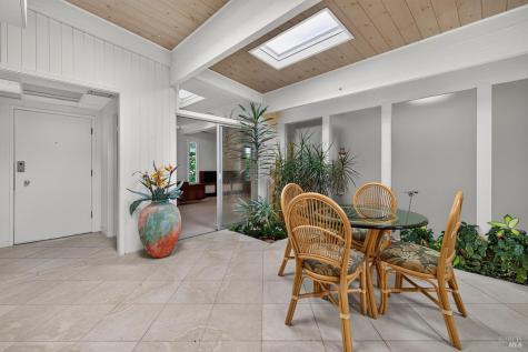 495 Country Club Drive Santa Rosa CA 95401