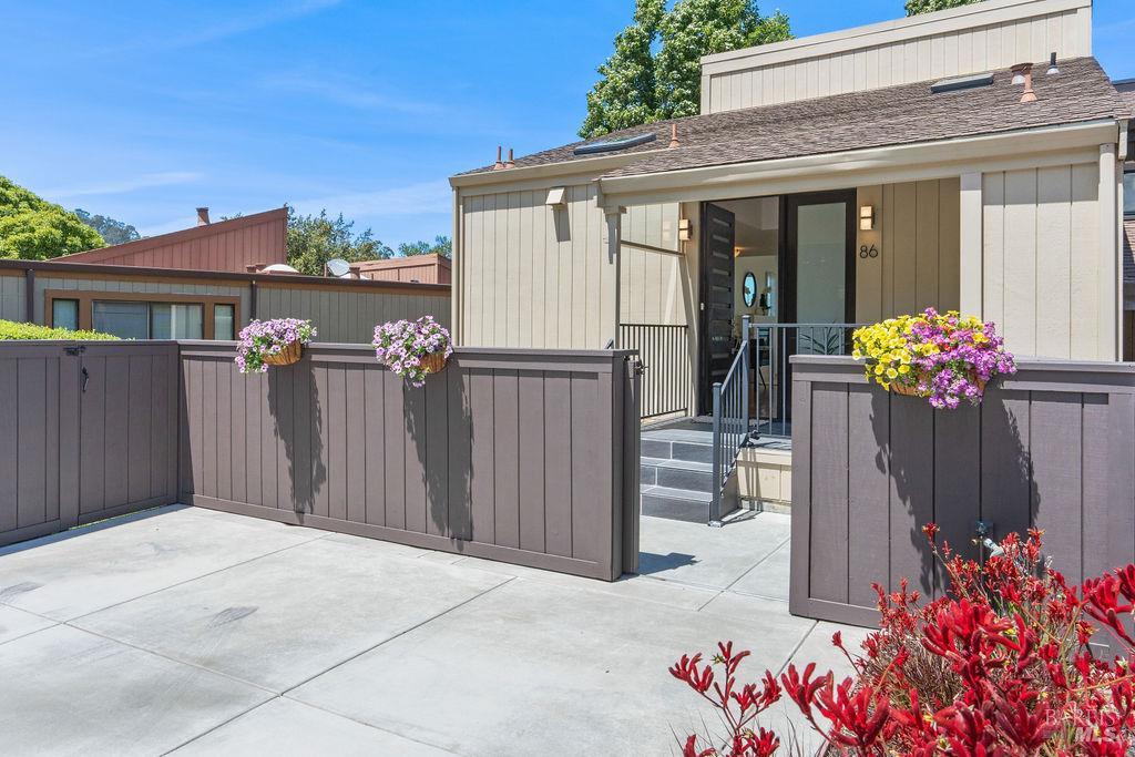 86 Marin Avenue Sausalito CA 94965