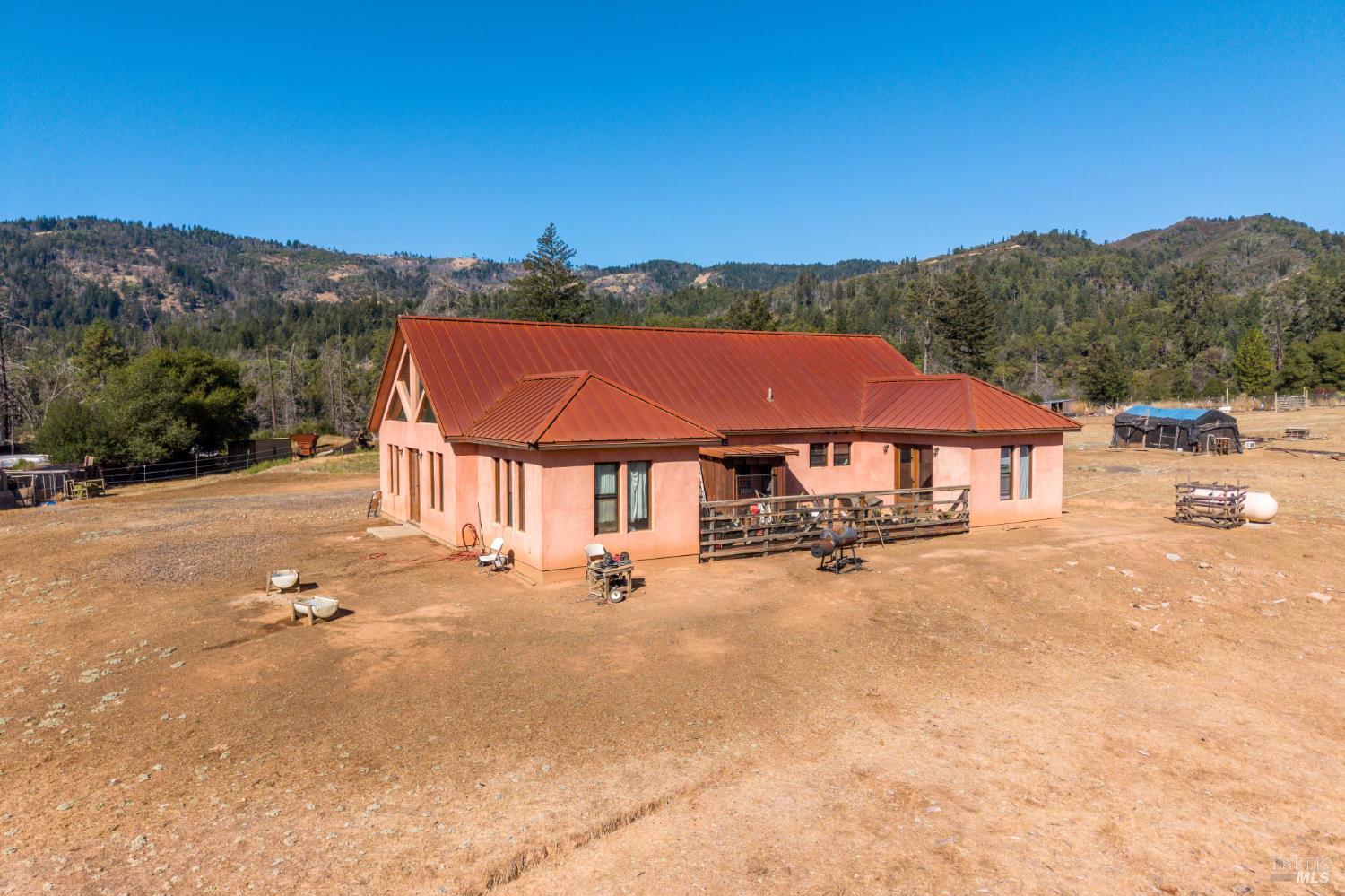 14335 Tomki Road Redwood Valley CA 95470