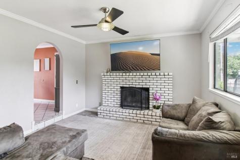 704 Daybrook Drive Windsor CA 95492