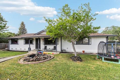 704 Daybrook Drive Windsor CA 95492