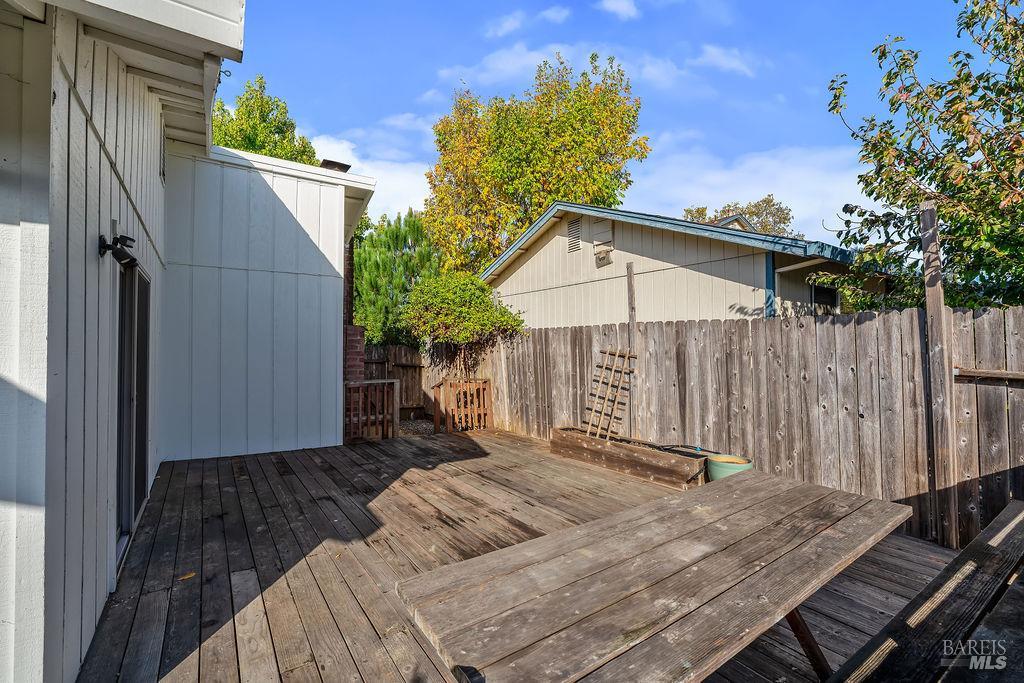 1656 Javore Drive Santa Rosa CA 95407
