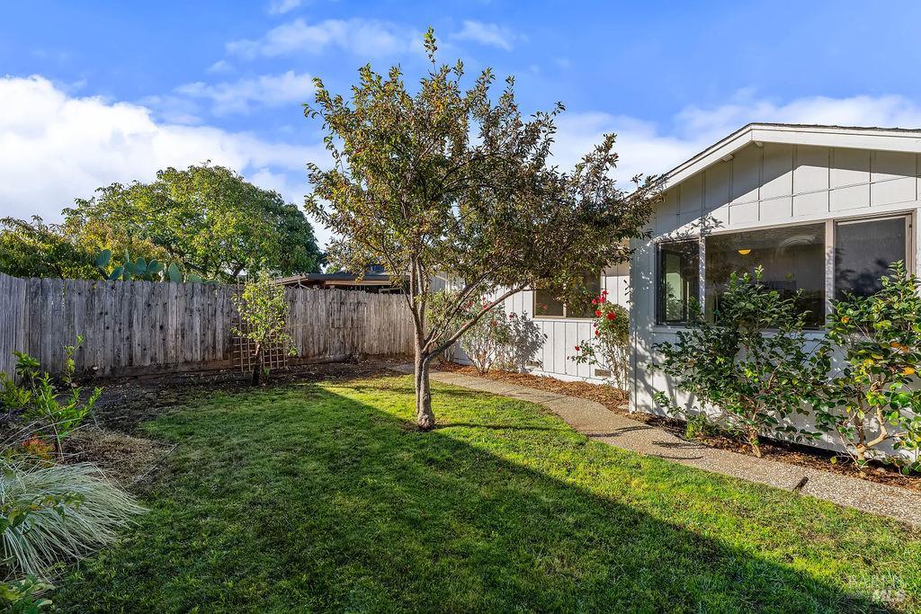 1656 Javore Drive Santa Rosa CA 95407