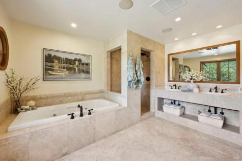 11000 Loch Haven Drive Santa Rosa CA 95404
