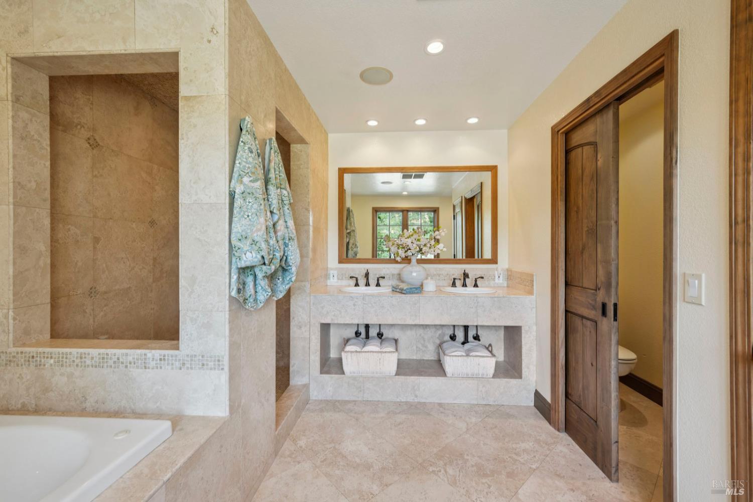 11000 Loch Haven Drive Santa Rosa CA 95404