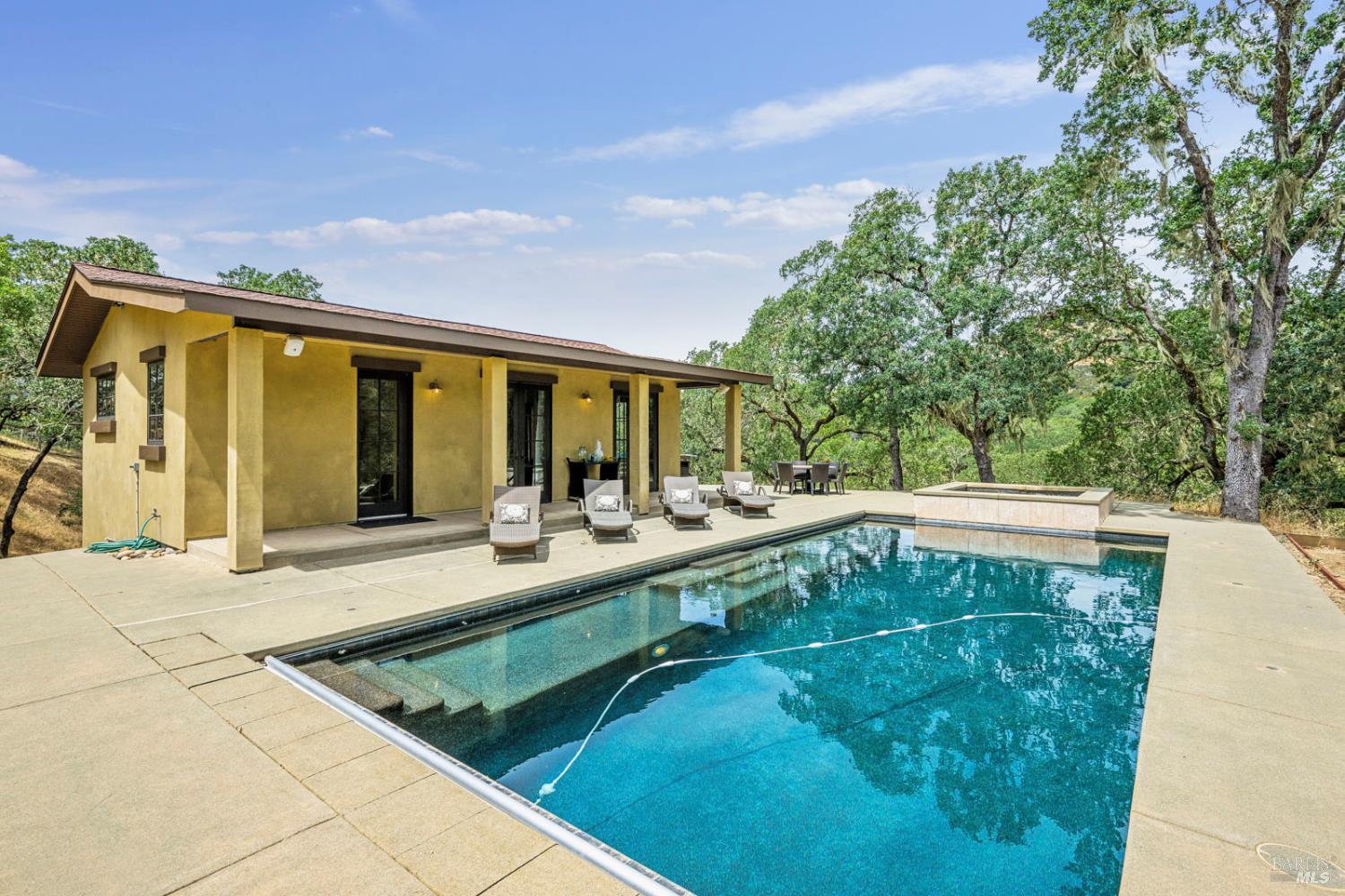 11000 Loch Haven Drive Santa Rosa CA 95404
