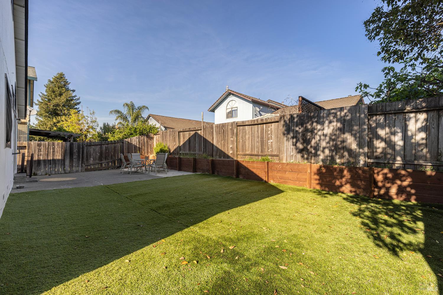 690 Claudius Way Windsor CA 95492