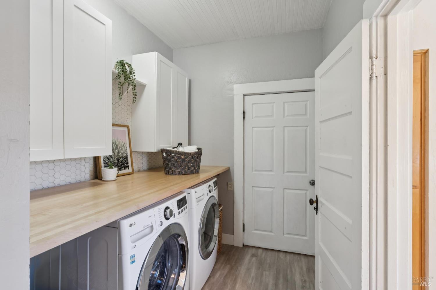 1800 Walnut Creek Drive Santa Rosa CA 95403