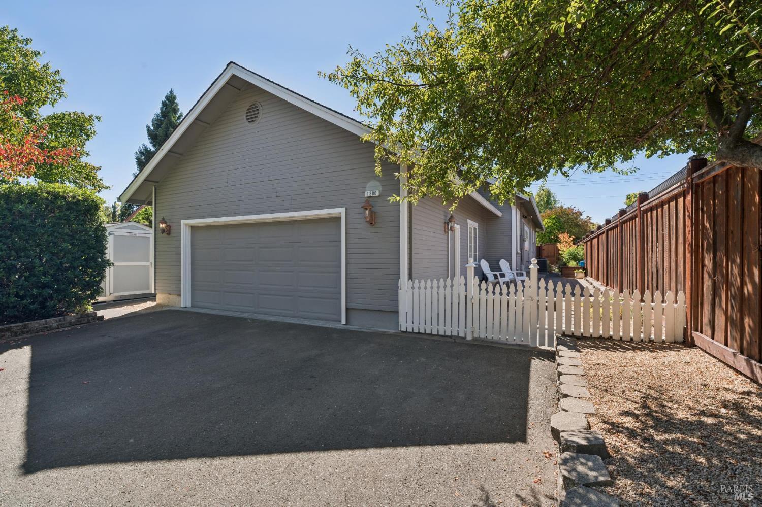 1800 Walnut Creek Drive Santa Rosa CA 95403