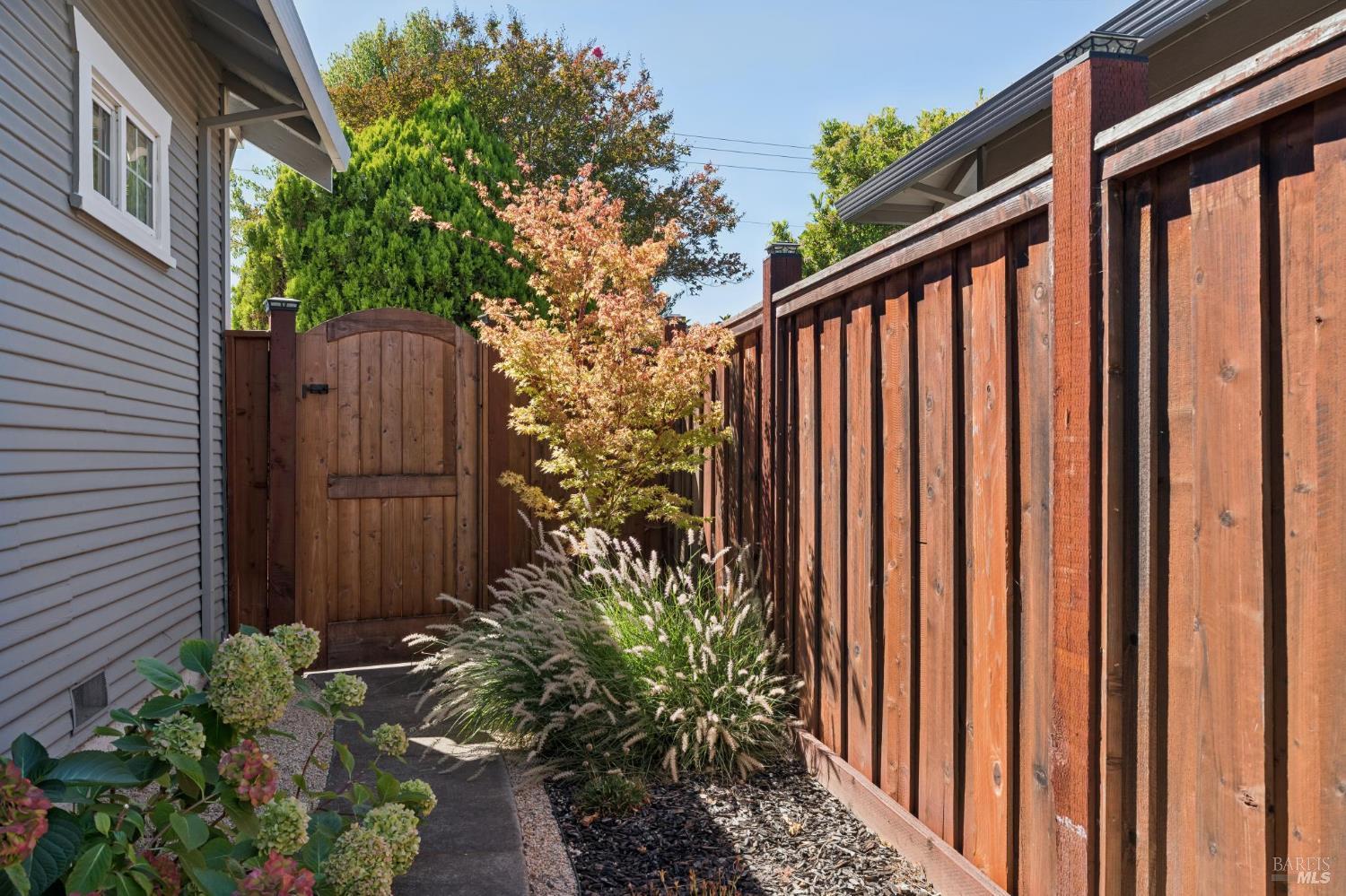 1800 Walnut Creek Drive Santa Rosa CA 95403